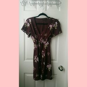 Super cute flowey dress